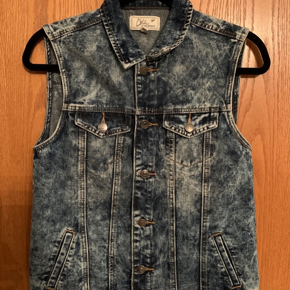 Acid washed Jean vest
